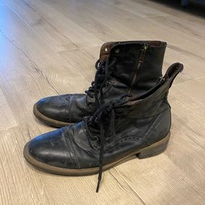 STEVE MADDEN BOOTS